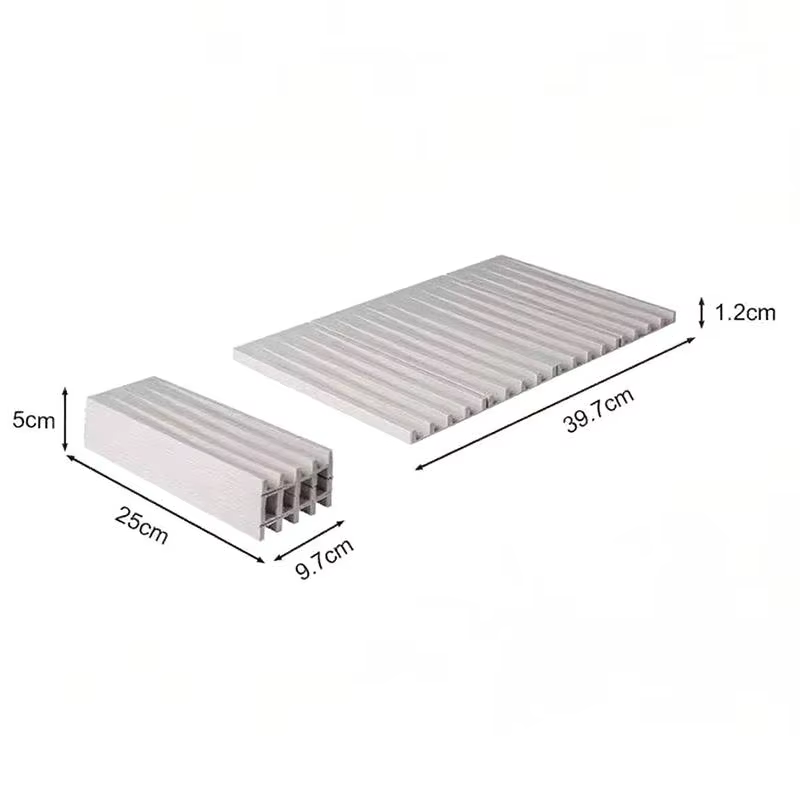 Tapis de drainage carré en silicone pour comptoirs de cuisine, avec drainage incliné, séchage de la
