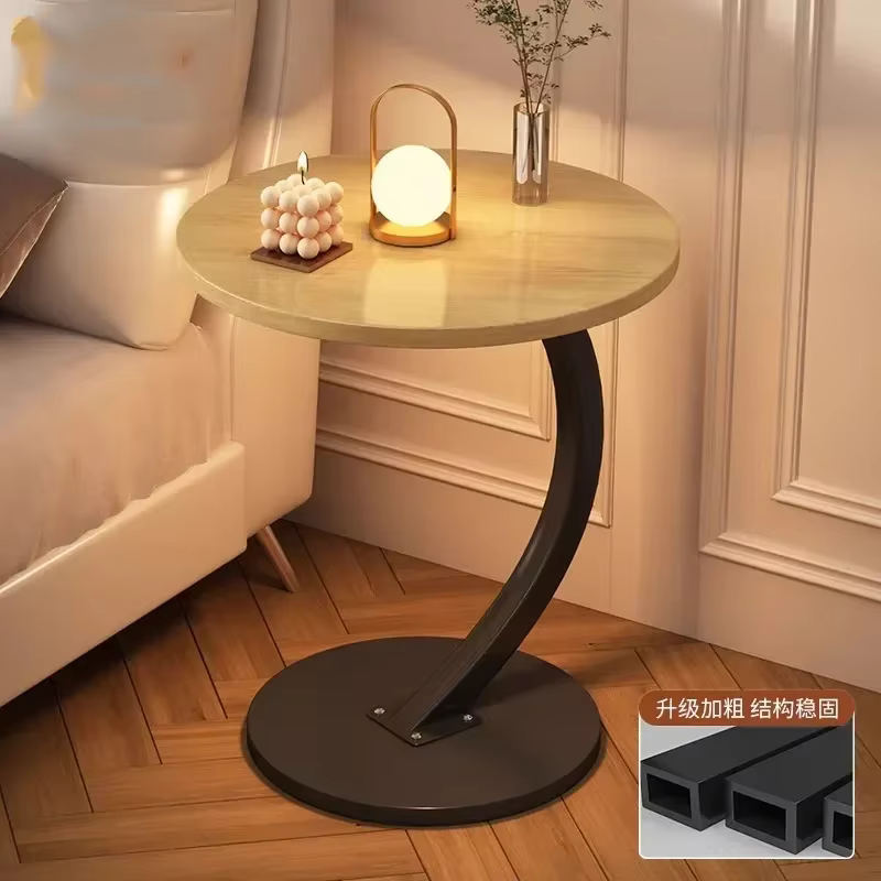 Centre Tables basses rondes ergonomiques petit déjeuner café esthétique luxe petit luxe gain de plac