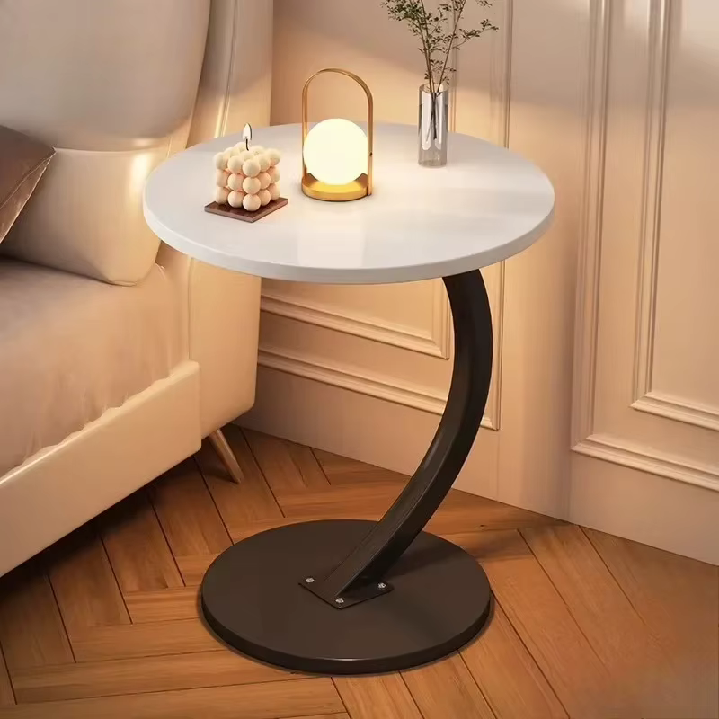 Centre Tables basses rondes ergonomiques petit déjeuner café esthétique luxe petit luxe gain de plac