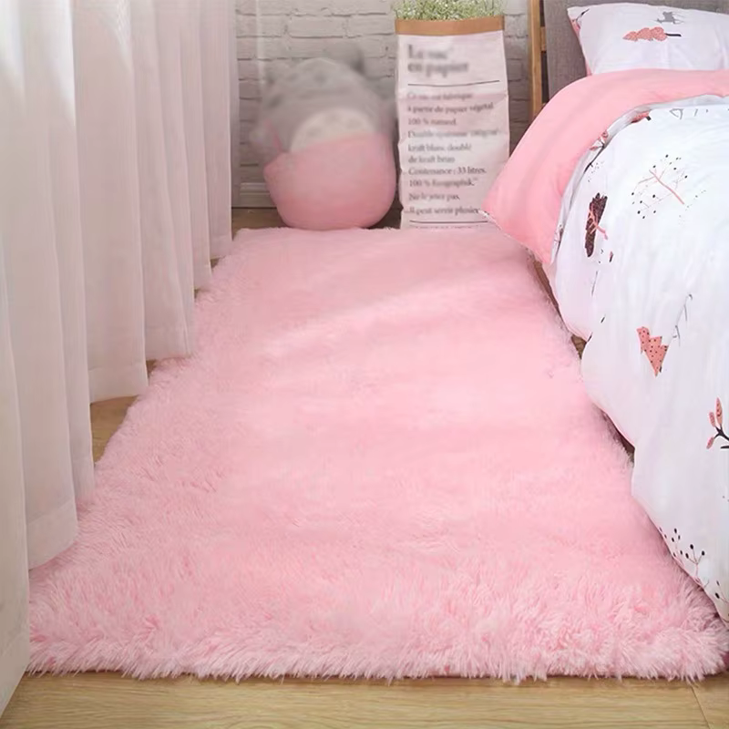 Tapis uni minimaliste VIKAMA : tapis confortable et antidérapant pour salon, canapé et chambre à cou