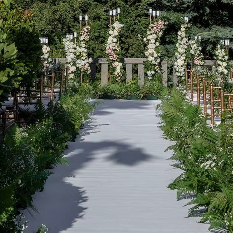 Tapis blanc personnalisé pour allée de mariage