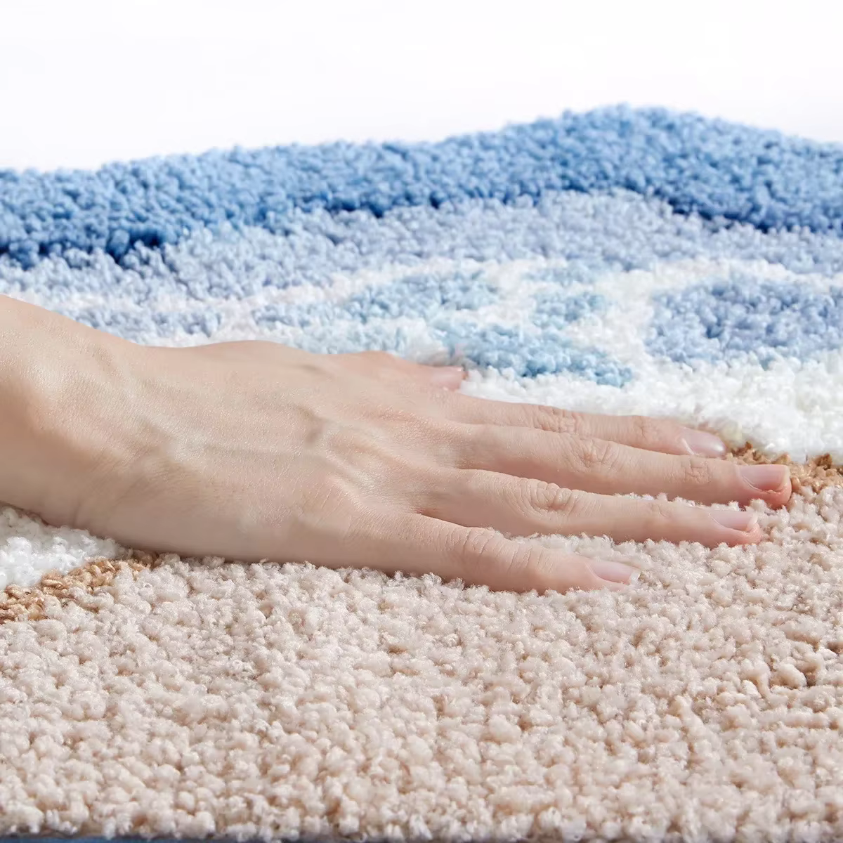 Tapis de chevet ondulé tufté à la main