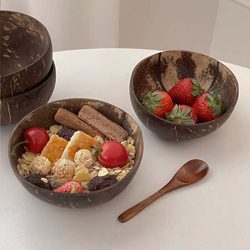 Bol en noix de coco naturel, bols en noix de coco faits à la main en bois pour la table, fourchette et cuillère pour dessert, salade de fruits, mélange de riz
