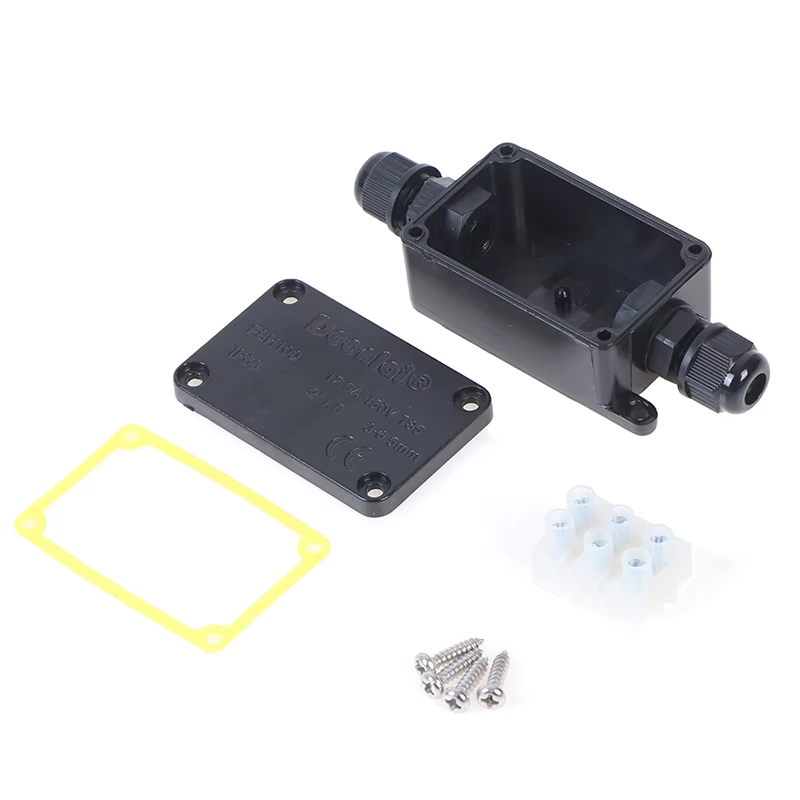 Boîte de jonction de connecteur de fil de câble électrique IP66 étanche extérieure à 2 voies avec boîte de jonction de Terminal 450V pour la lumière LED