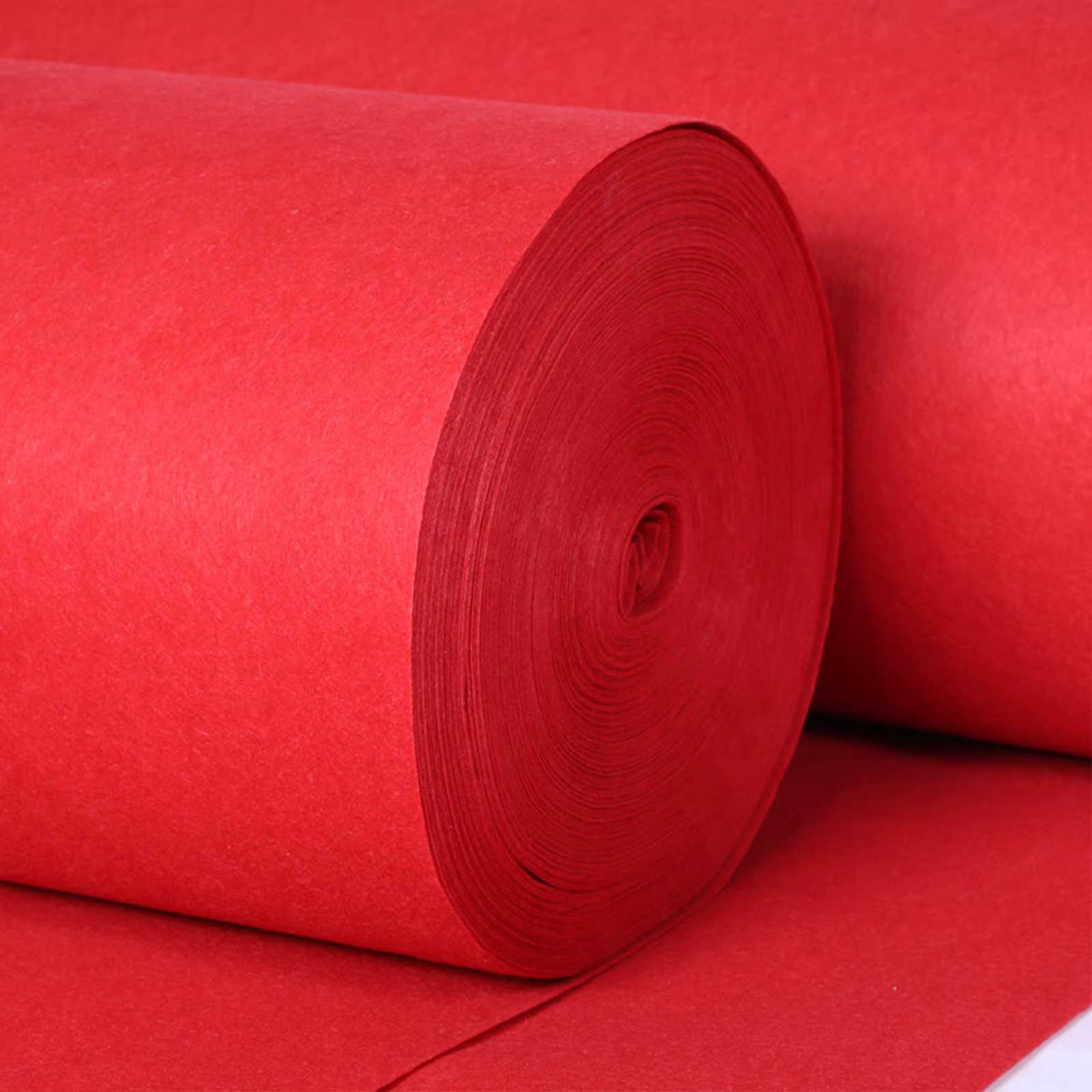 Tapis rouge pour mariage