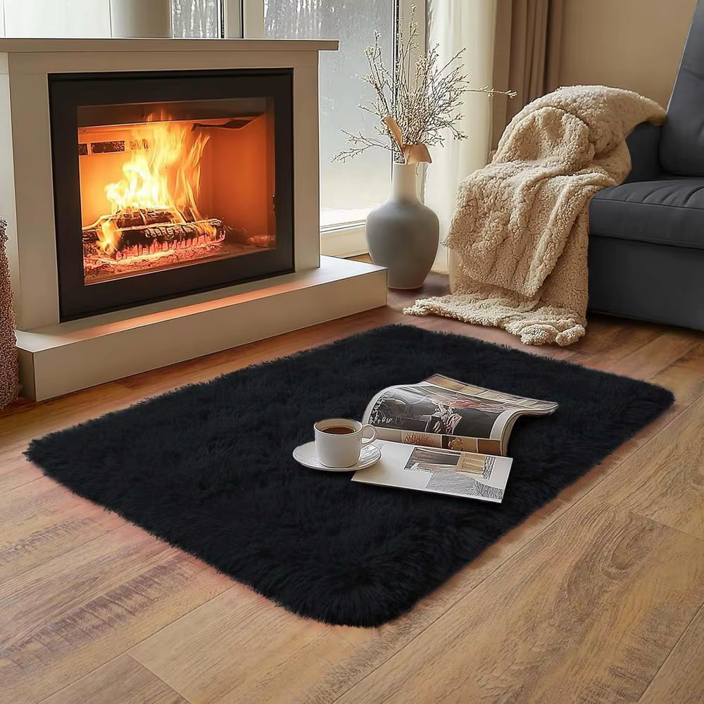 VIKAMA Petit tapis noir