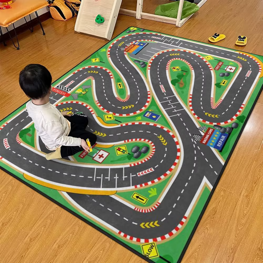 Tapis de jeu multicolore à motifs de circuits de course pour chambre d'enfant