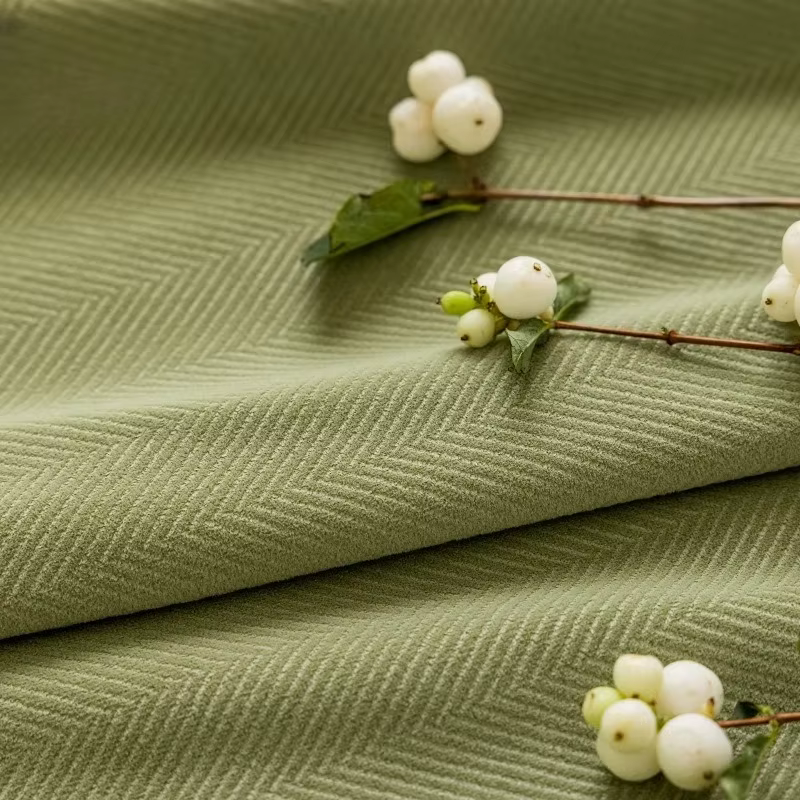 Voilage occultant en velours isolant vert matcha à texture chevrons nordique pour salon