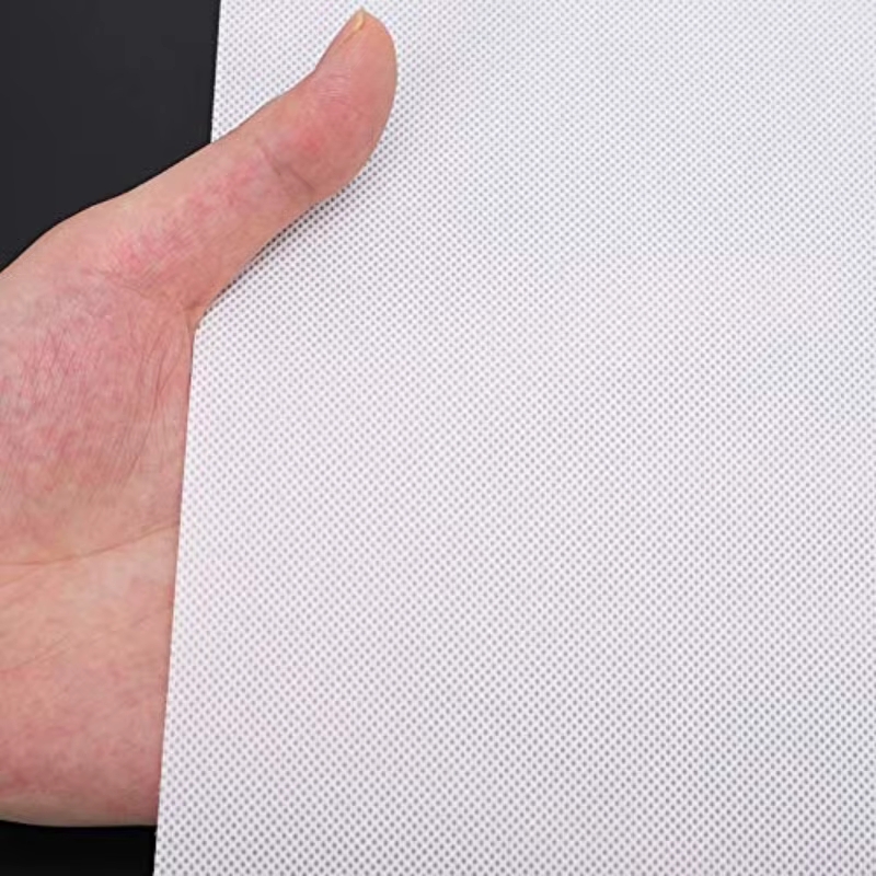 Tapis blanc antidérapant pour couloir de mariage