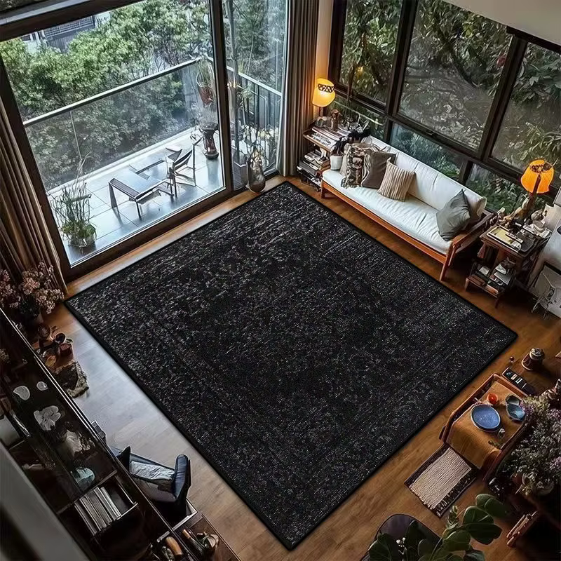 VIKAMA Tapis persan noir vintage de luxe