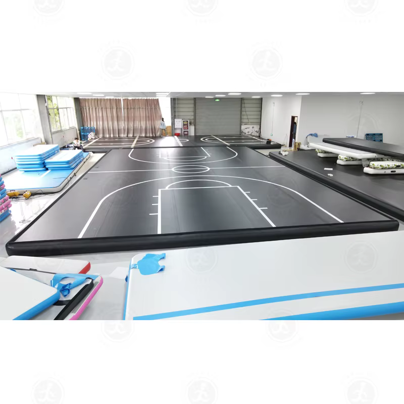 Tapis de terrain de basket-ball gonflable noir