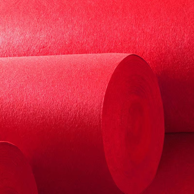 Tapis rouge décoratif de 1m à 12m