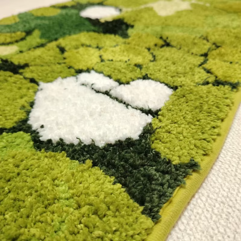 Tapis VIKAMA à imprimé mousse irrégulier