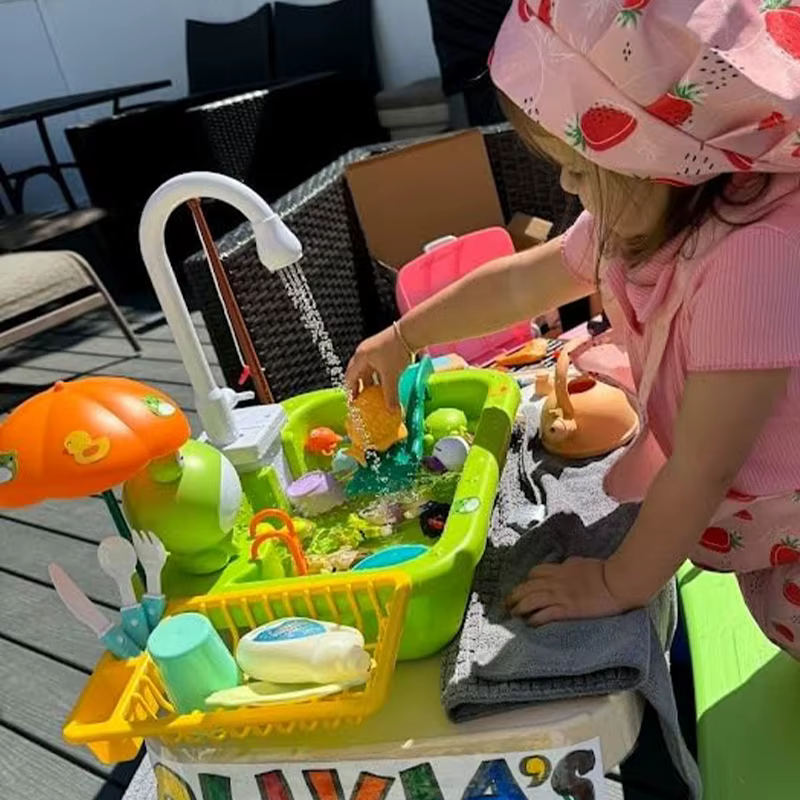 Évier de cuisine de jeu avec eau courante et robinet électrique, jouets flottants pour piscine, jeu de pêche, jeu d'imitation pour enfants - Ensemble lave-vaisselle