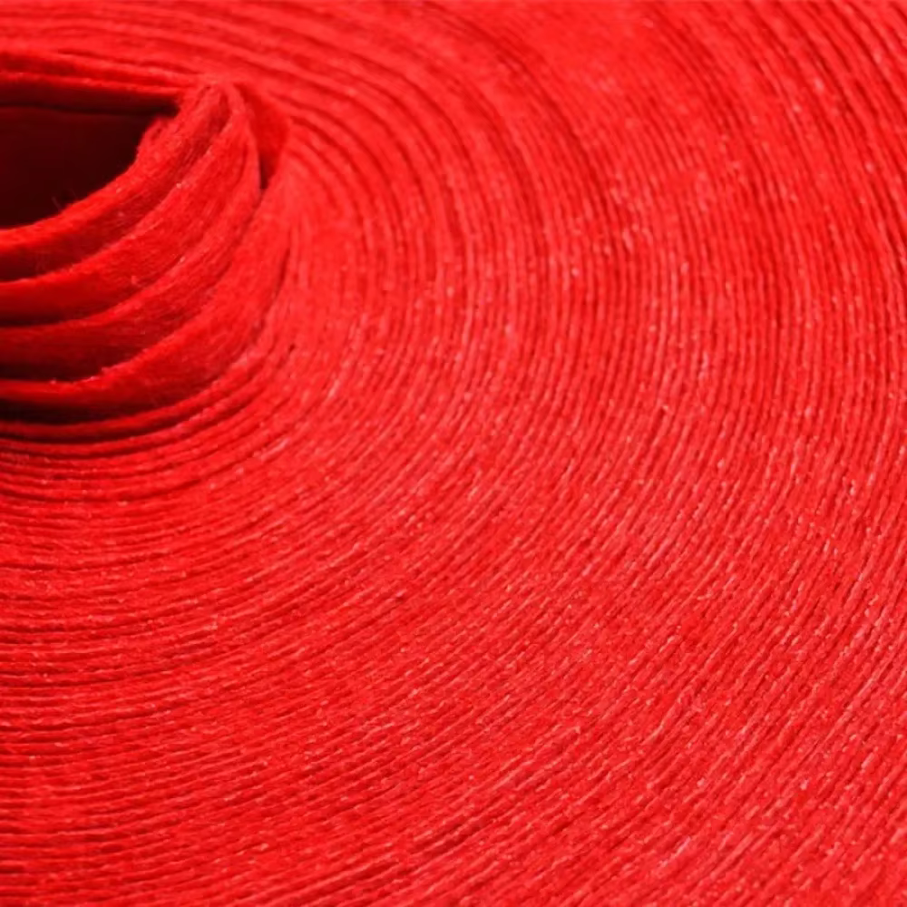 Tapis rouge épais pour allée de mariage