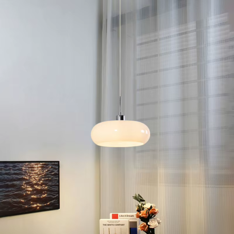 Lustre de Style Bauhaus pour Restaurant, chambre nordique, salon, lampe chaude, suspension, couloir, allée, lustre en verre