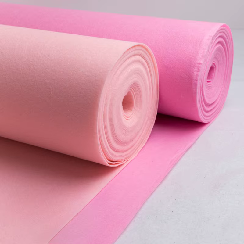 Tapis rouge jetable pour coureurs d'allée