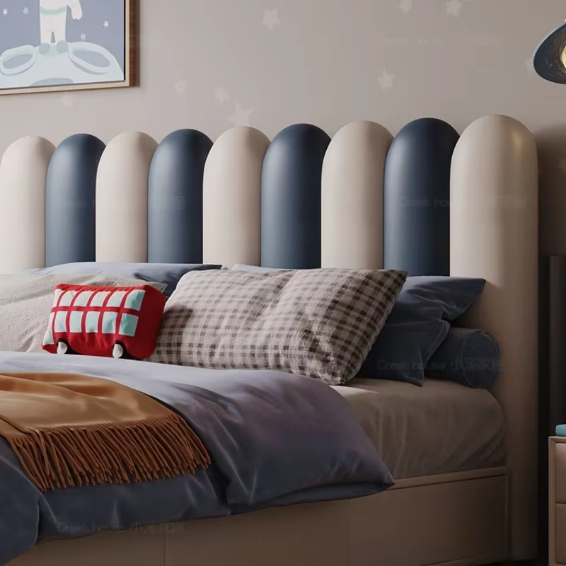 Lit de maison pour chambre de garçon