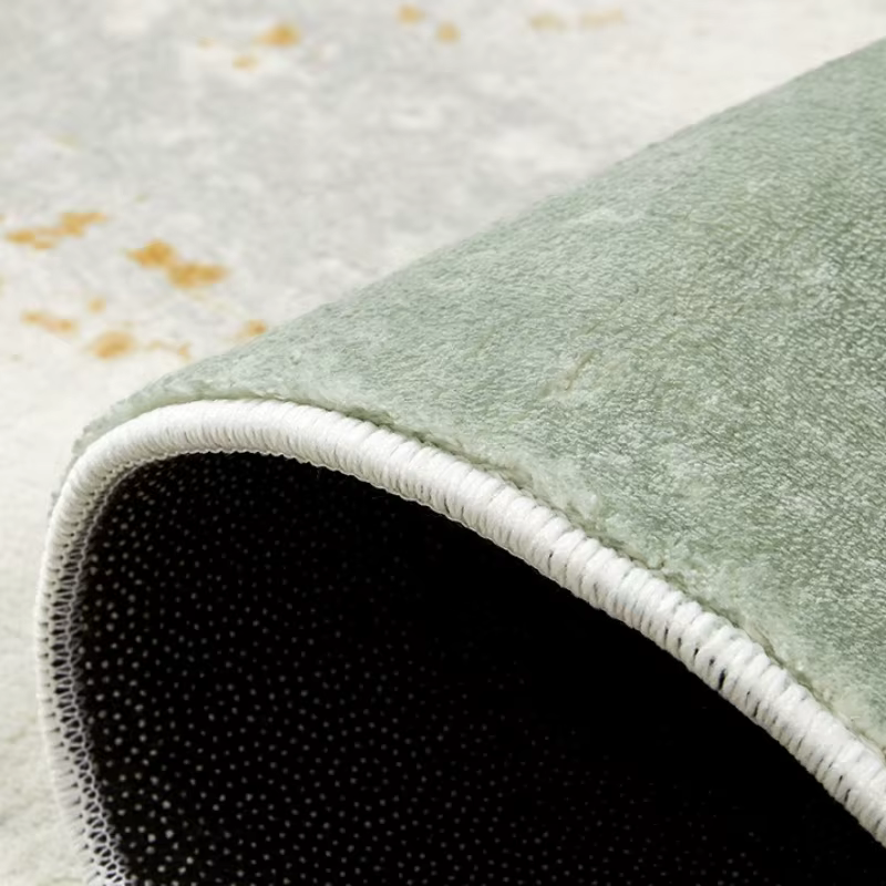 Tapis en peluche épais de forme irrégulière pour la décoration de chambre à coucher