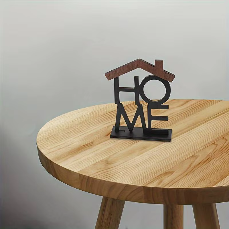Ornement créatif en bois pour la maison