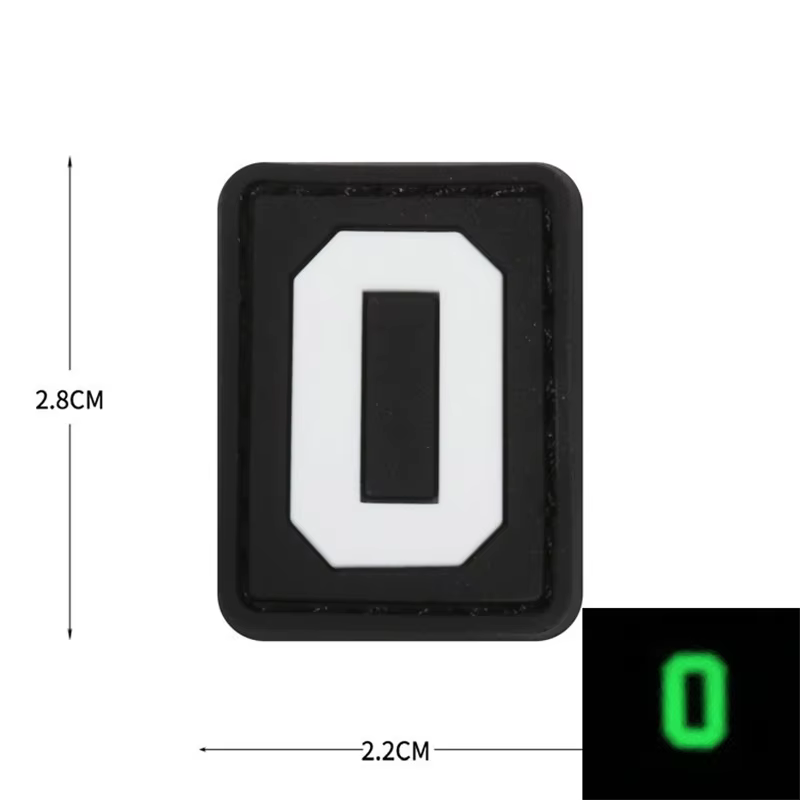 Patchs de chiffres de l'alphabet en PVC qui brillent dans la nuit, 26 lettres et 10 chiffres avec support à crochet pour chapeaux, casque, sac à dos, gilet, uniforme