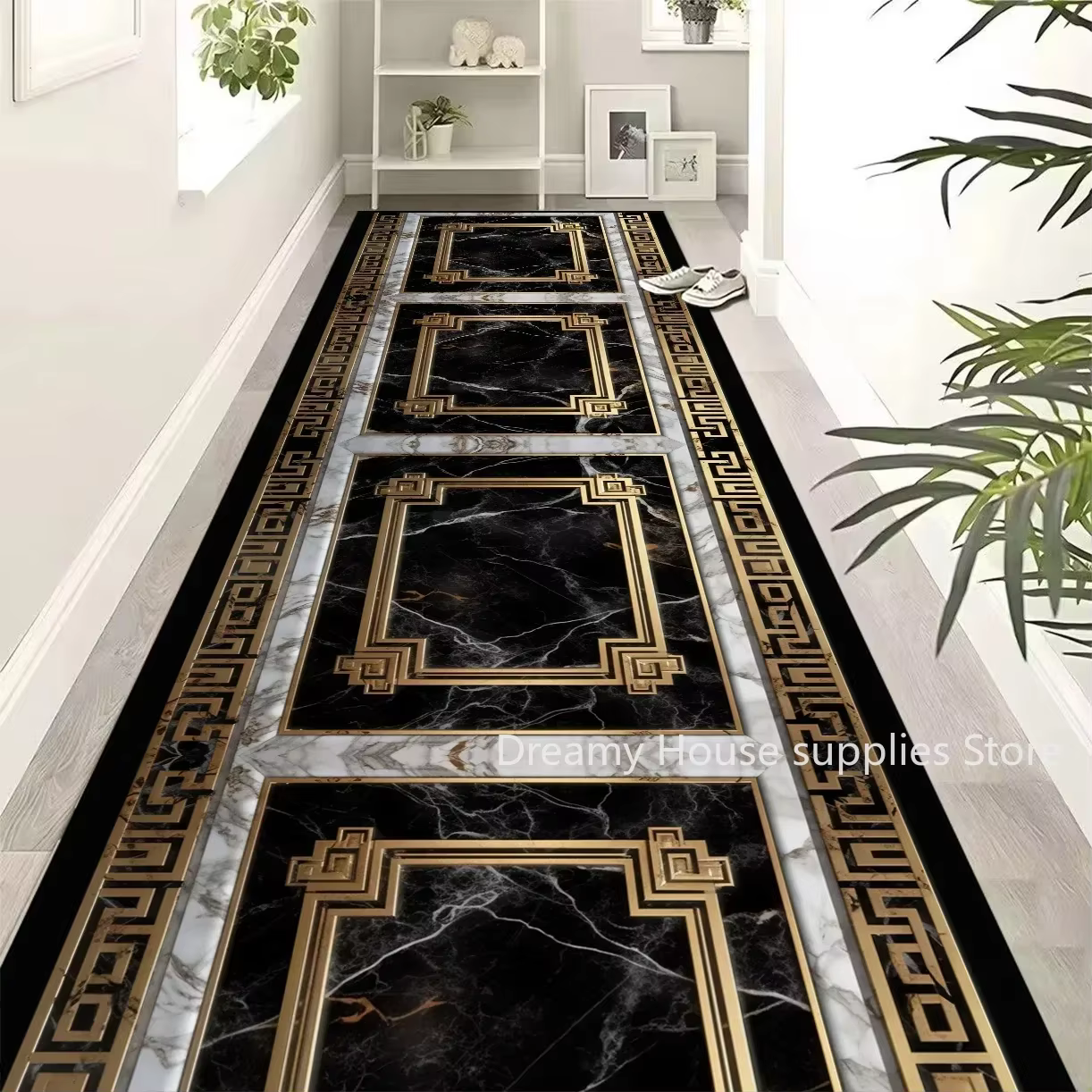 Tapis de couloir long doré luxueux