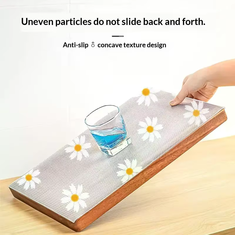 Tapis d'armoire de cuisine à fleurs