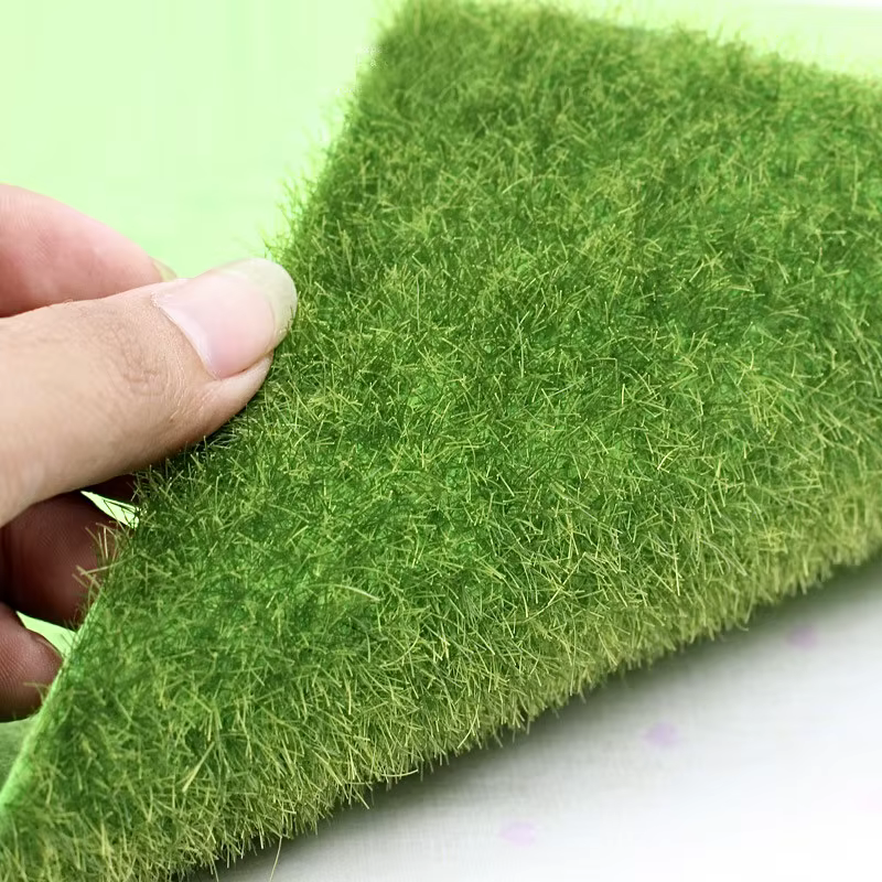 Tapis de gazon artificiel vert