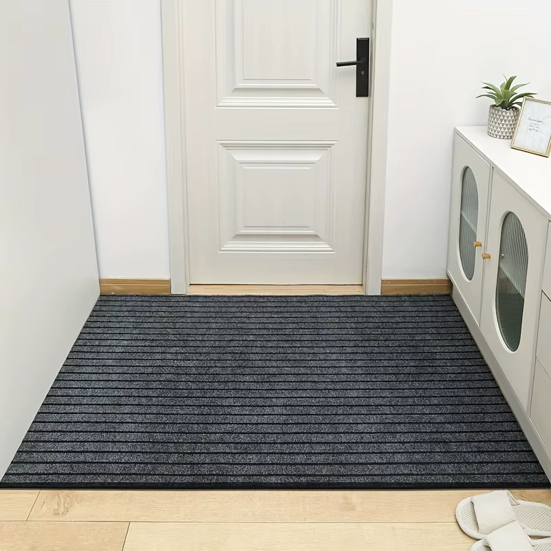 Tapis de couloir à fond en caoutchouc rayé de grande taille