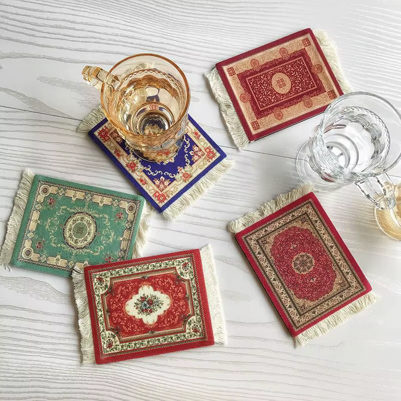 Sous-verres persans, Mini tapis tissé