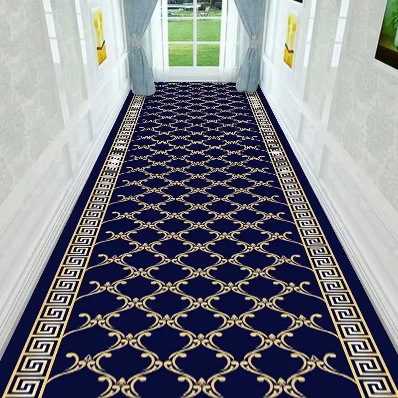 Tapis de couloir long européen