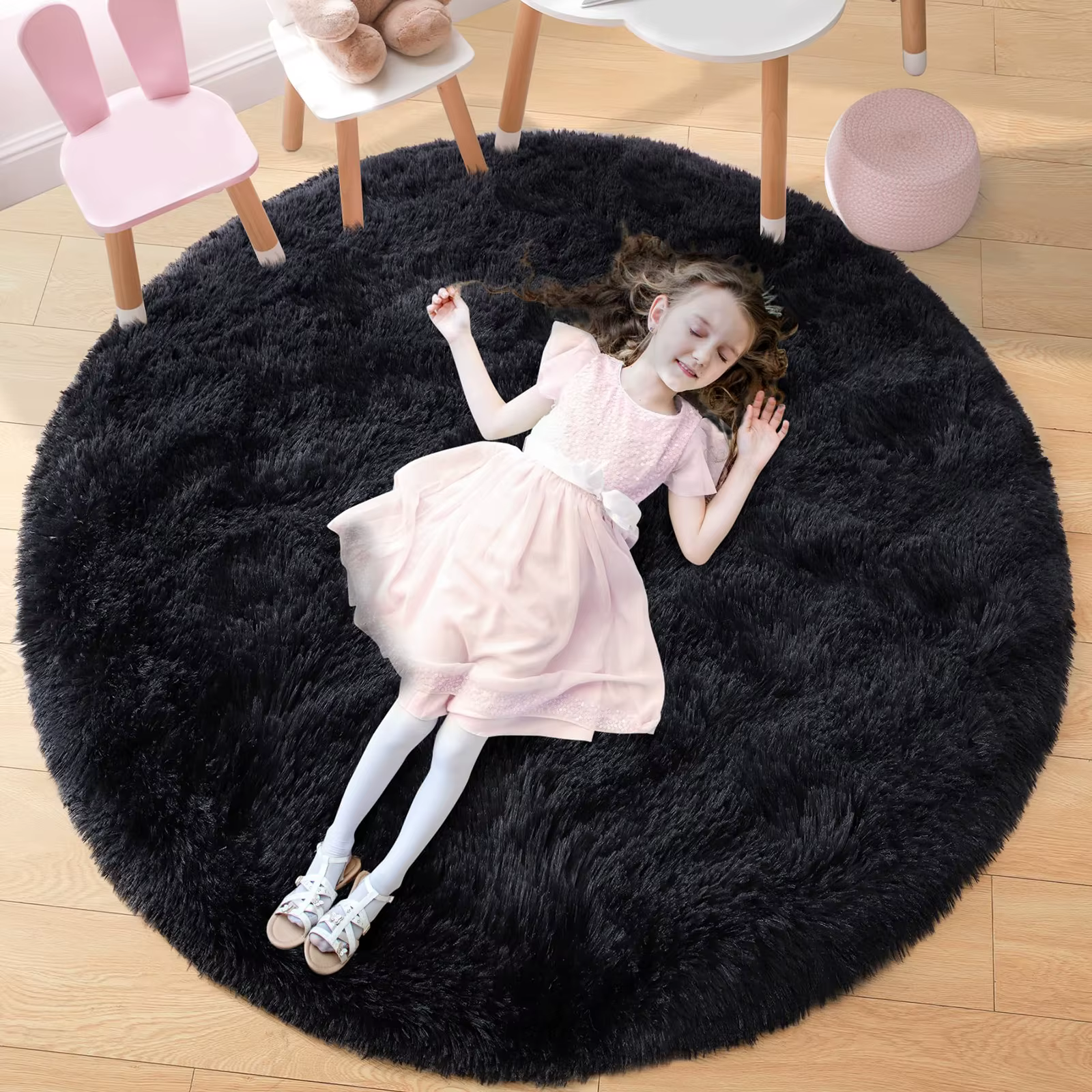 Tapis rond moelleux noir pour chambre à coucher