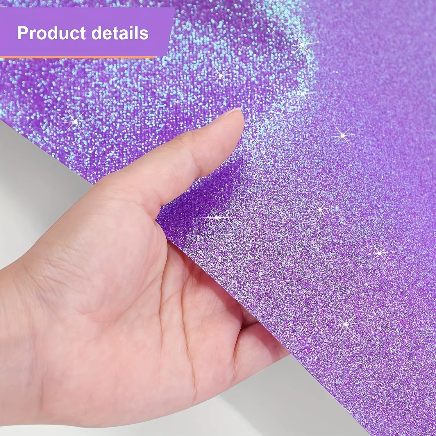 Les tapis violets sont utilisés pour décorer les allées de mariage