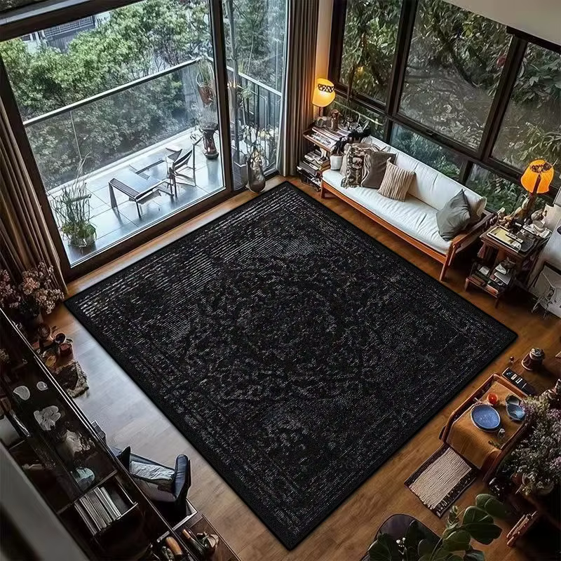 VIKAMA Tapis persan noir vintage de luxe