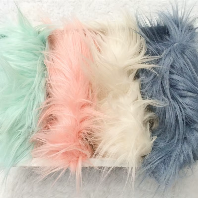 Petit tapis en fausse fourrure de 31,5 po x 19,7 po - Couverture de bébé en fausse fourrure pour séances photo de nouveau-nés -Couverture de rembourrage de panier--Ingaント
