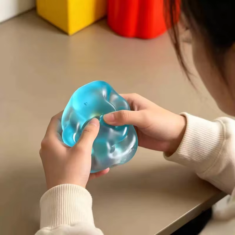 Balle anti-stress en huile de coco faite à la main : douce et moelleuse, soulage le stress et apaise l'anxiété – Un petit cadeau parfait pour les adultes